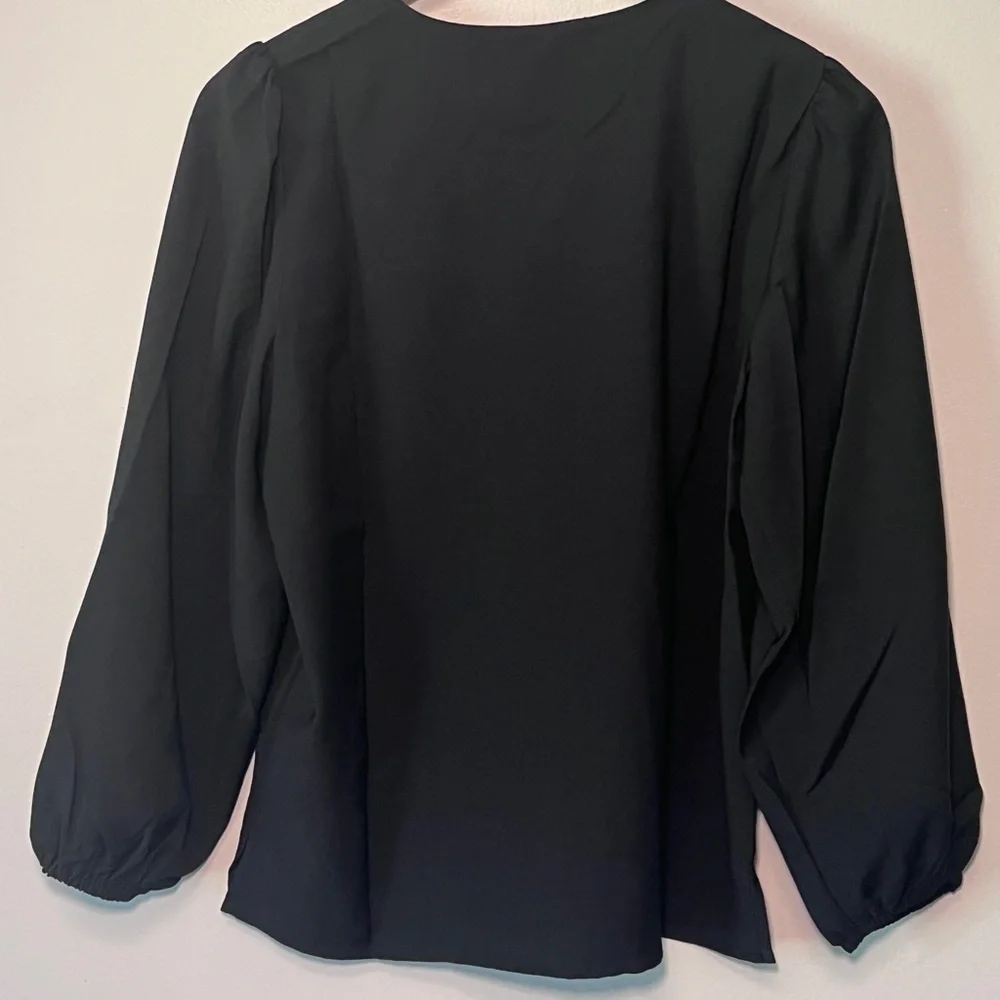 J.Crew Keyhole‎ Puff Sleeve Drapey Crepe Black